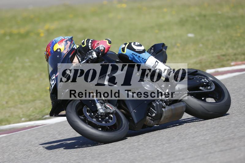 /15 22.05.2026  Plüss Moto Sport  Discover the Bike ADR /Gruppe rot - Race 3/55